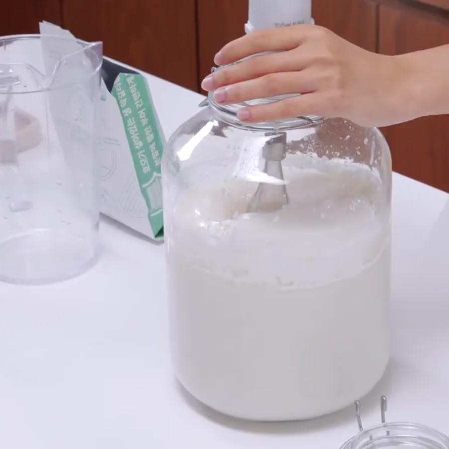 SULKIT makgeolli being stirred during the brewing tutorial